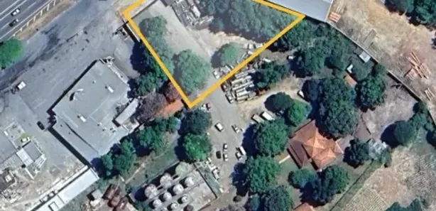 Galpão / Depósito / Armazém com 1 Quarto para venda ou aluguel, 22000m² no Parque Mondesir, Lorena