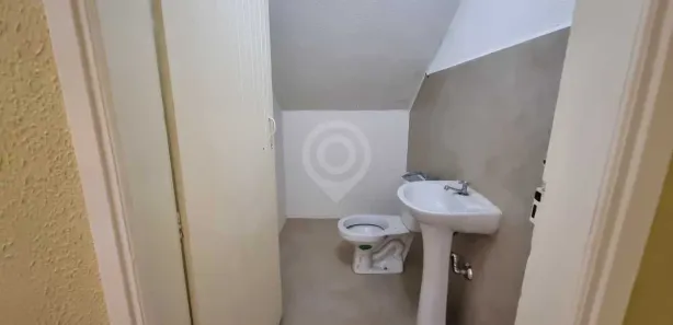 Loja / Salão / Ponto Comercial para alugar, 77m² no Centro, Itatiba