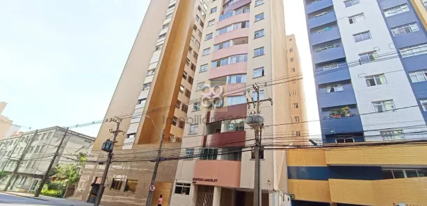 Apartamento com 1 Quarto para alugar, 38m² no Centro, Curitiba