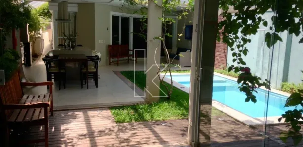 Casa de Condomínio com 4 Quartos para venda ou aluguel, 550m² no Jardim Panorama, São Paulo