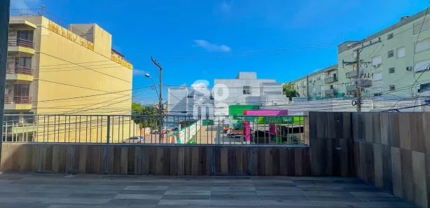 Apartamento com 4 Quartos para alugar, 150m² no Centro, Santa Maria