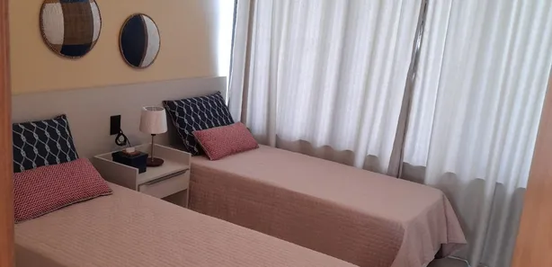 Sobrado com 5 Quartos à venda, 270m² no Guarajuba (Monte Gordo), Camaçari