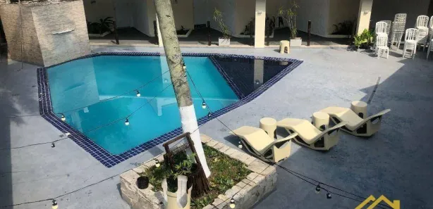 Hotel / Motel / Pousada com 31 Quartos à venda, 1210m² no Jardim Virgínia, Guarujá