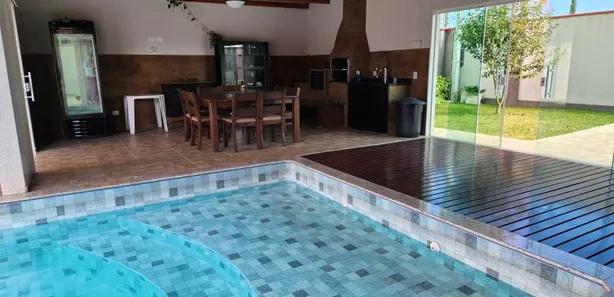 Fazenda / Sítio / Chácara com 4 Quartos para alugar, 1600m² no Campina do Taquaral, São José dos Pinhais