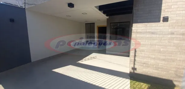Casa com 3 Quartos para alugar, 105m² no Zona 28, Maringá
