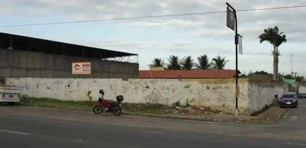 Terreno / Lote / Condomínio para alugar, 1204m² no Pajuçara, Maracanaú