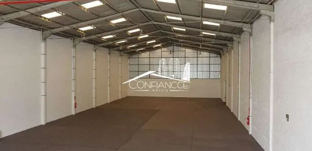 Galpão / Depósito / Armazém para alugar, 1130m² no Rio Pequeno, São José dos Pinhais