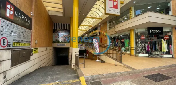 Prédio Inteiro à venda, 1772m² no Centro, Londrina