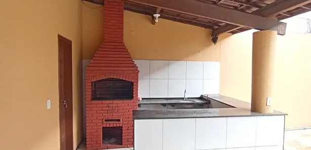 Fazenda / Sítio / Chácara com 4 Quartos para alugar, 1000m² no Tabuba, Caucaia