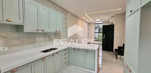 Sobrado com 3 Quartos à venda, 104m² no Panorama, Foz do Iguaçu