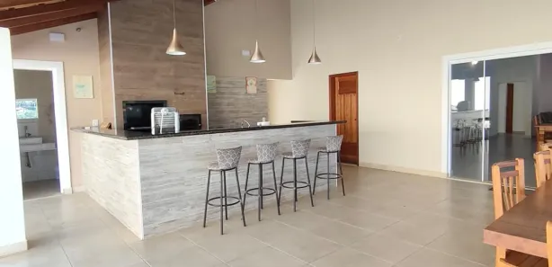 Fazenda / Sítio / Chácara com 3 Quartos para venda ou aluguel, 200m² no porta do sol, Mairinque