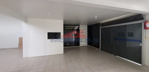 Loja / Salão / Ponto Comercial para alugar, 200m² no Centro, Araucária