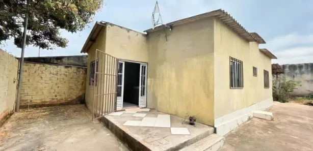 Casa com 1 Quarto à venda, 230m² no Residencial Triunfo, Goianira