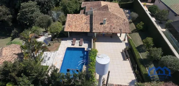 Fazenda / Sítio / Chácara com 3 Quartos à venda, 2450m² no , Mairinque