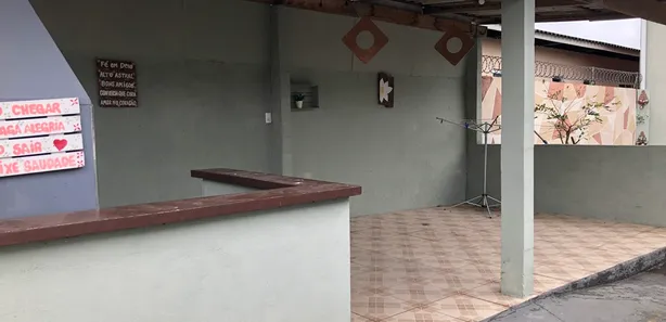 Galpão / Depósito / Armazém com 2 Quartos à venda, 250m² no Borda do Campo, São José dos Pinhais