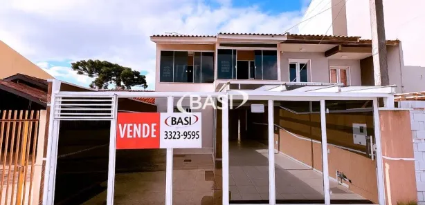 Sobrado com 3 Quartos à venda, 150m² no Centro, Piraquara
