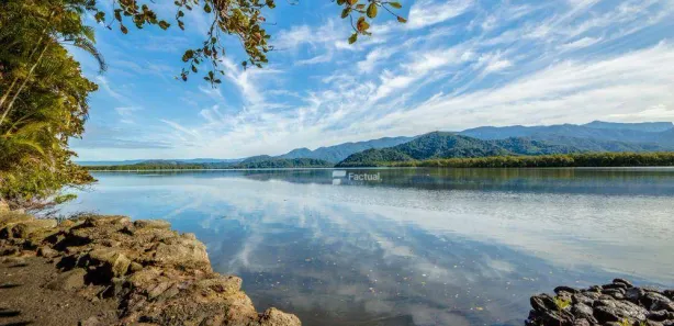 Terreno / Lote / Condomínio à venda, 40435m² no Balneario Praia do Perequê, Guarujá