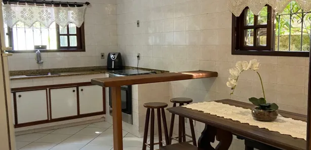 Casa com 3 Quartos à venda, 175m² no Samambaia, Petrópolis