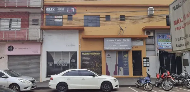 Conjunto Comercial / Sala para alugar, 30m² no Centro, Arapongas