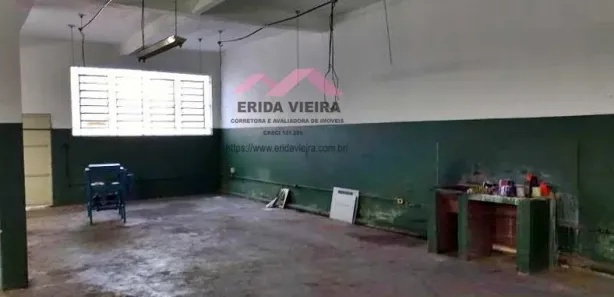 Galpão / Depósito / Armazém à venda, 417m² no Centro, Aparecida
