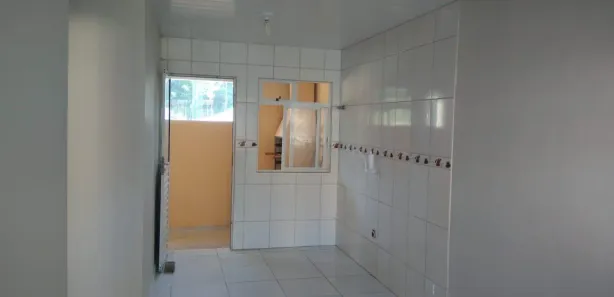 Casa com 2 Quartos para venda ou aluguel, 99m² no Gralha Azul, Fazenda Rio Grande