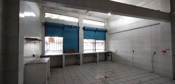 Loja / Salão / Ponto Comercial com 1 Quarto à venda, 1m² no Metrópole, Nova Iguaçu