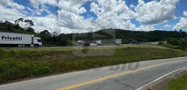 Galpão / Depósito / Armazém para alugar, 1700m² no , Araçariguama