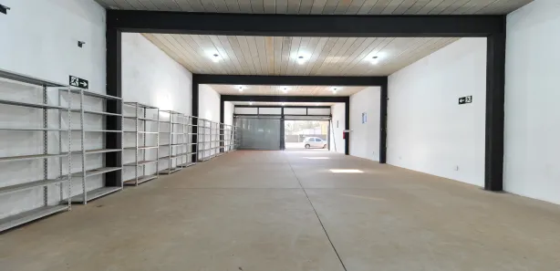 Galpão / Depósito / Armazém à venda, 500m² no Jardim Canadá, Nova Lima