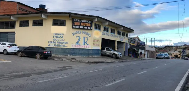 Galpão / Depósito / Armazém à venda, 258m² no Jardim Toledo, Votorantim