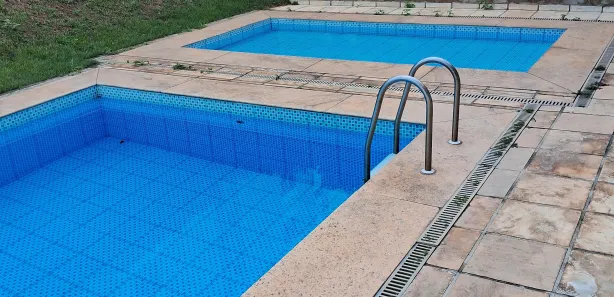 Cobertura com 5 Quartos para venda ou aluguel, 160m² no Riviera Fluminense, Macaé