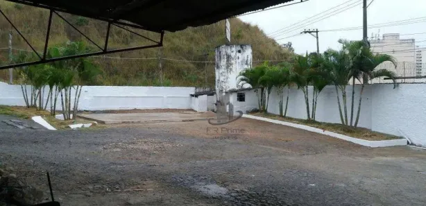 Galpão / Depósito / Armazém à venda, 1288m² no Centro, Barra Mansa