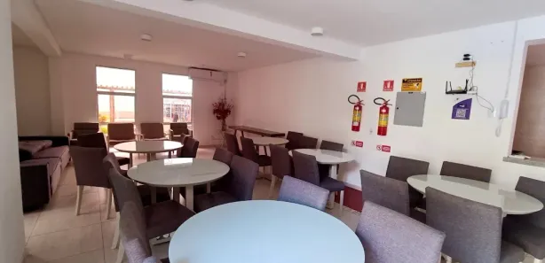 Apartamento com 3 Quartos para alugar, 63m² no Curicaca, Caucaia