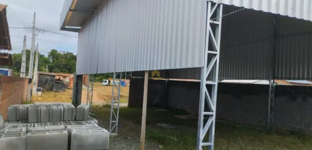 Galpão / Depósito / Armazém com 1 Quarto à venda, 120m² no Itinga, Araquari