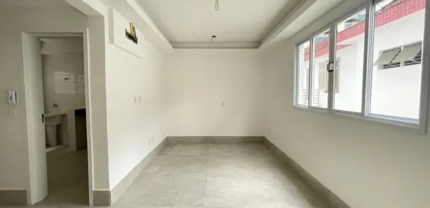 Fazenda / Sítio / Chácara com 3 Quartos à venda, 132m² no Gonzaga, Santos