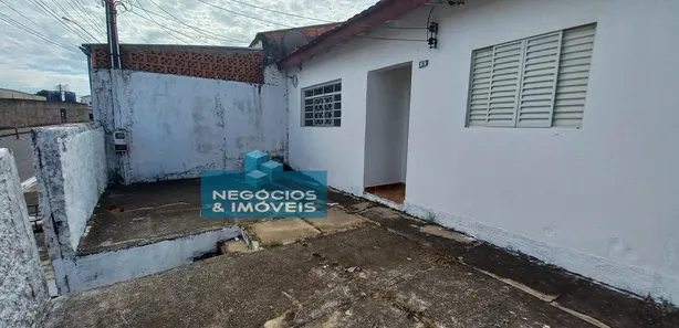 Casa de Vila com 2 Quartos para alugar, 80m² no Conjunto Habitacional Parque Itajaí, Campinas