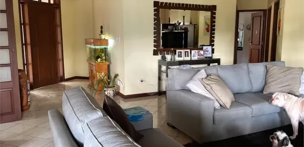 Casa de Condomínio com 3 Quartos para venda ou aluguel, 277m² no Caraguatá, Mairiporã