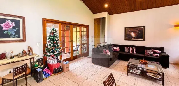 Fazenda / Sítio / Chácara com 3 Quartos à venda, 350m² no Chácaras Cataguá, Taubaté