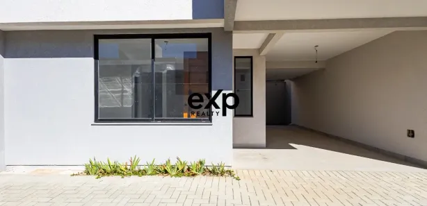 Sobrado com 3 Quartos à venda, 133m² no São Braz, Curitiba