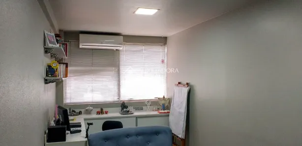 Conjunto Comercial / Sala à venda, 44m² no Centro, Canoas