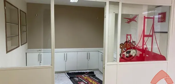 Prédio Inteiro para alugar, 145m² no Vila Santa Luzia, Taboão da Serra