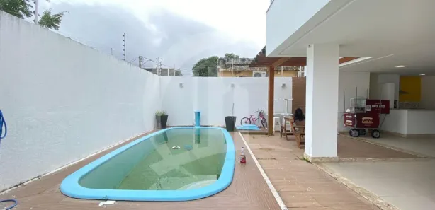 Casa com 4 Quartos à venda, 348m² no Farolândia, Aracaju