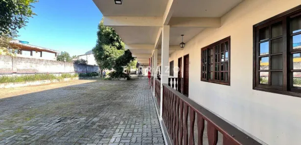 Hotel / Motel / Pousada com 14 Quartos à venda, 500m² no Centro, Guapimirim