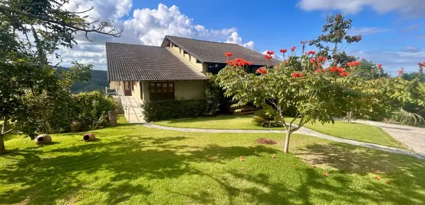 Casa de Condomínio com 5 Quartos à venda, 1000m² no , Chã Grande