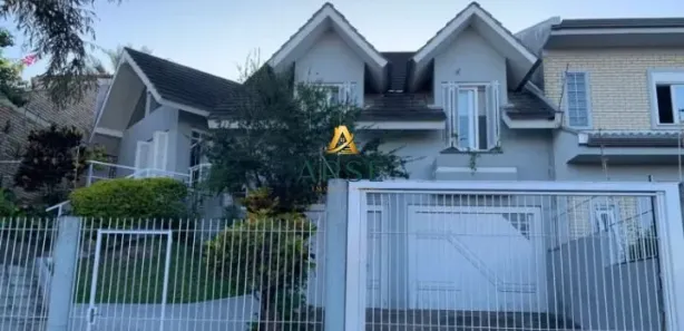 Sobrado com 3 Quartos à venda, 185m² no Nossa Senhora das Graças, Canoas