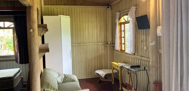 Fazenda / Sítio / Chácara com 6 Quartos à venda, 13000m² no Vargem Grande, Águas Mornas
