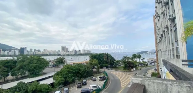 Casa com 13 Quartos à venda, 1000m² no Botafogo, Rio de Janeiro