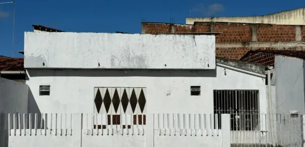 Casa Comercial com 1 Quarto à venda, 100m² no , Condado