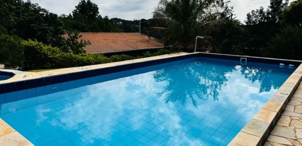 Fazenda / Sítio / Chácara com 3 Quartos à venda, 1100m² no , Mairinque
