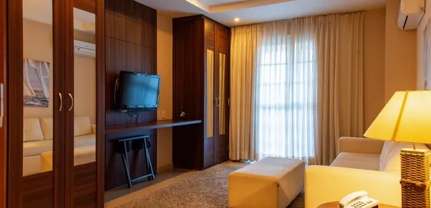 Flat com 2 Quartos à venda, 77m² no Itaipava, Petrópolis