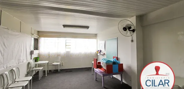Galpão / Depósito / Armazém à venda, 278m² no São Domingos, São José dos Pinhais